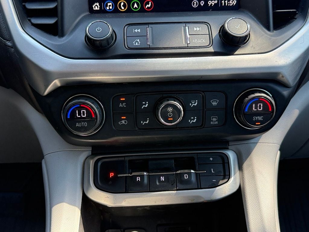 2021 GMC Acadia SLT