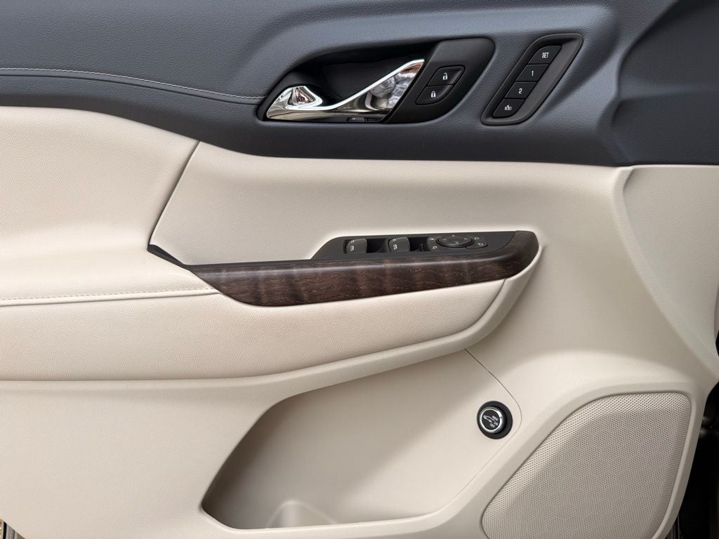 2023 GMC Acadia Denali 1 OWNER / TOW PACKAGE / SAFETY PLUS