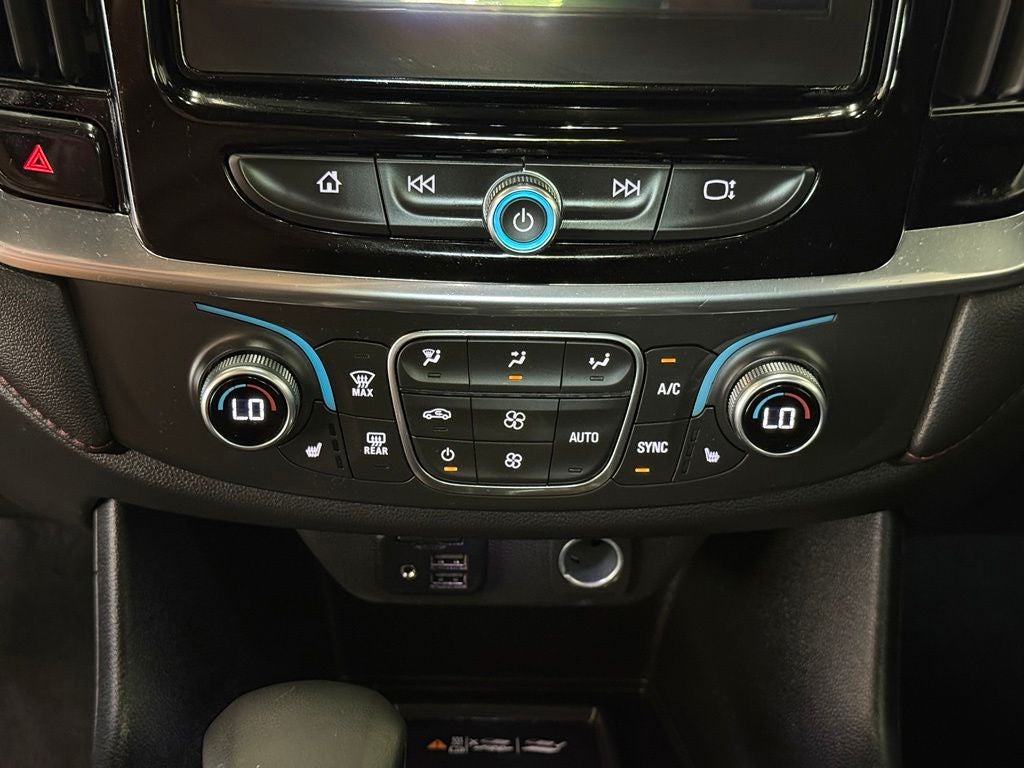 2023 Chevrolet Traverse RS