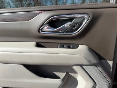 2023 Chevrolet Suburban Z71 2ND ROW BUCKET