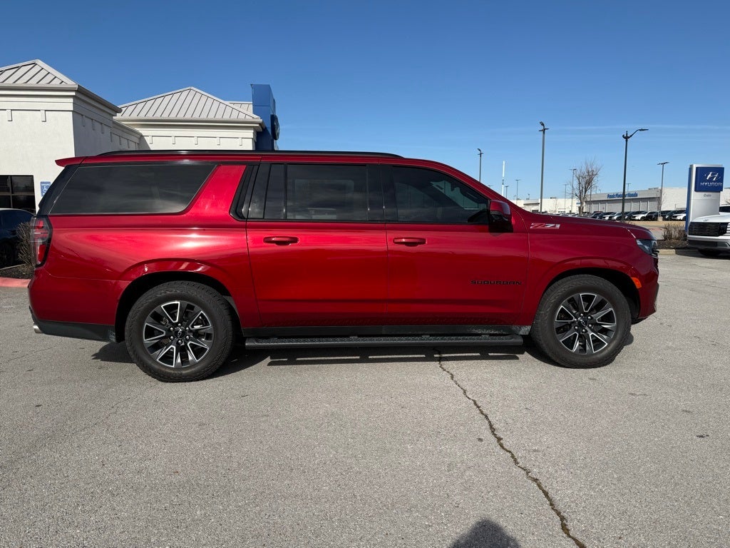 2023 Chevrolet Suburban Z71 2ND ROW BUCKET