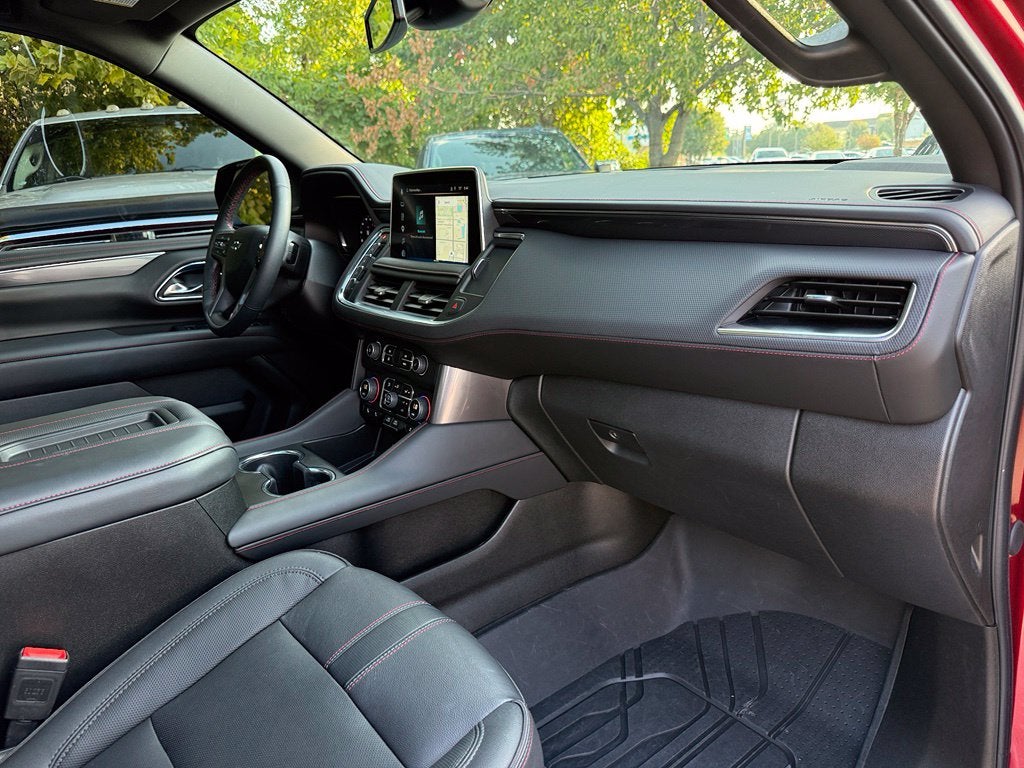 2024 Chevrolet Suburban RST - 4WD / PANORAMIC SUNROOF / CLEAN CARFAX