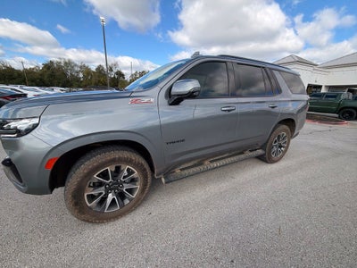 2022 Chevrolet Tahoe Z71 - 4WD / PANORAMIC SUNROOF / CLEAN CARFAX
