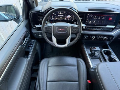 2024 GMC Sierra 1500 SLT - 4WD / CAMPER SHELL / ONE OWNER