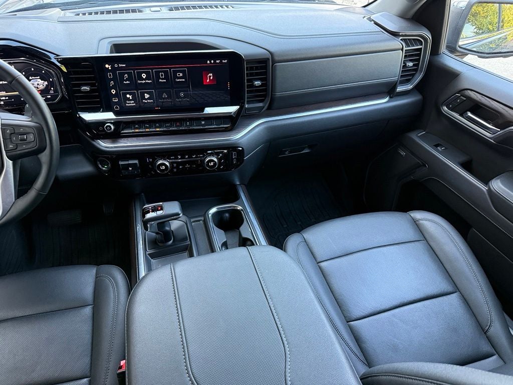 2024 GMC Sierra 1500 SLT - 4WD / CAMPER SHELL / ONE OWNER