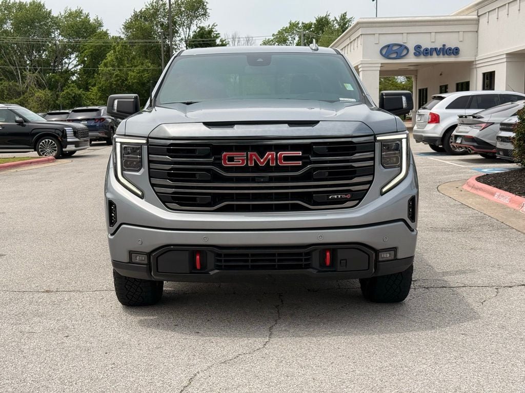 2024 GMC Sierra 1500 AT4 4WD