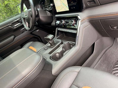 2024 GMC Sierra 1500 AT4 4WD