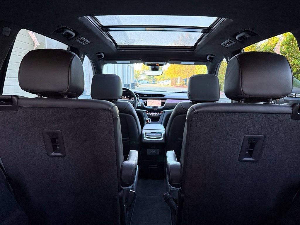2024 Cadillac XT6 Premium Luxury Platinum - AWD / SUNROOF / ONE OWNER