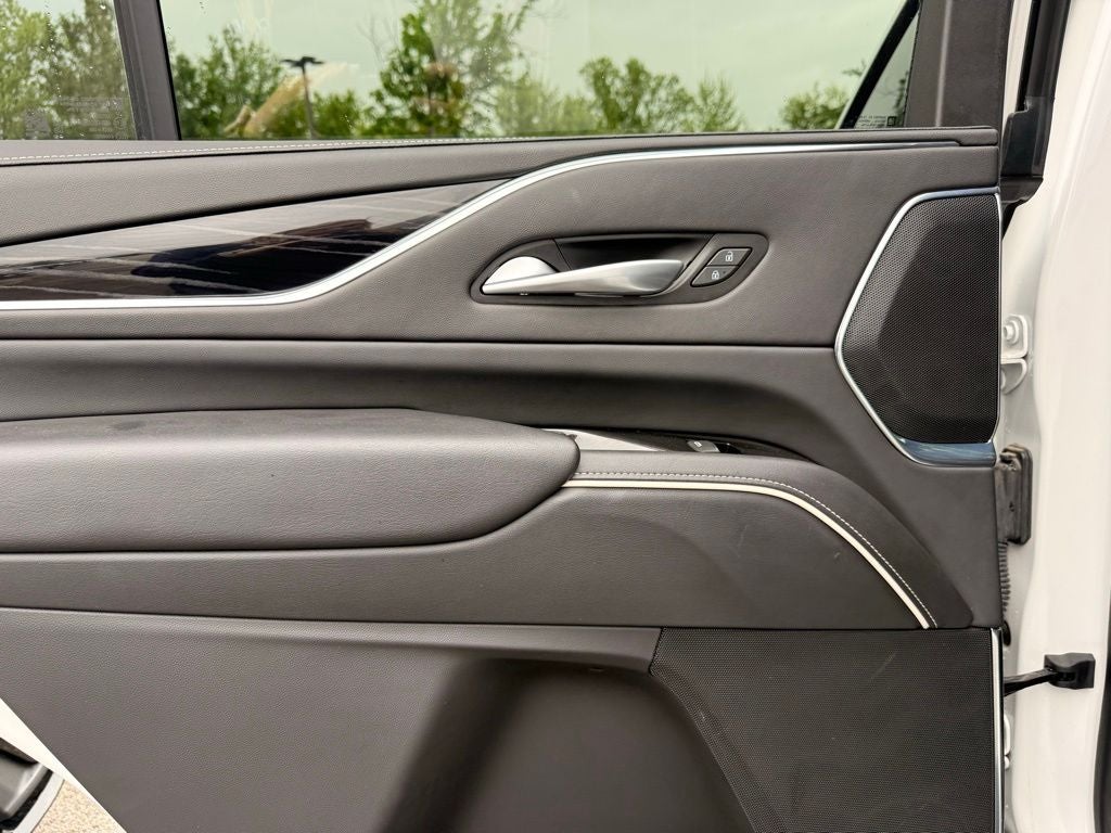 2023 Cadillac Escalade Sport