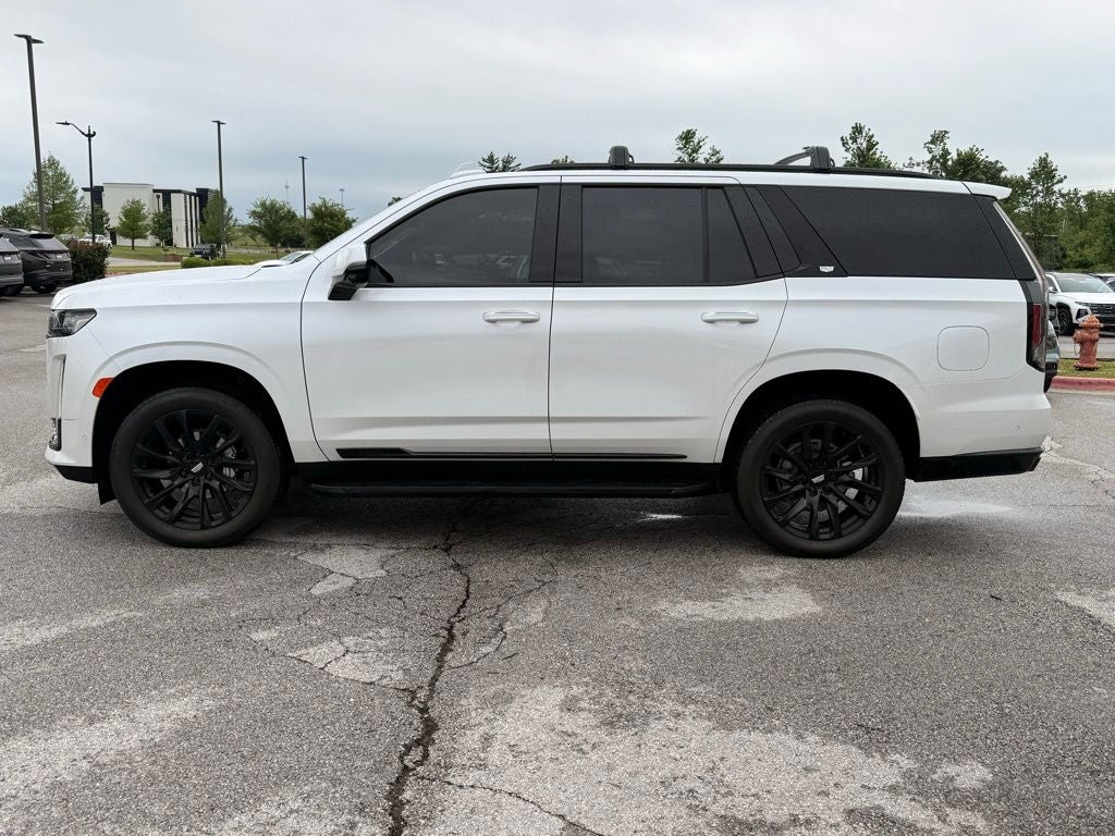 2023 Cadillac Escalade Sport