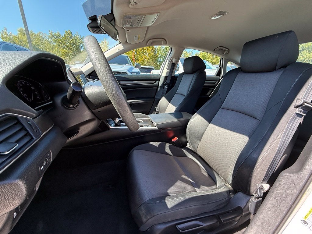 2021 Honda Accord LX - CLEAN CARFAX HISTORY