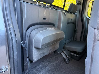 2024 Nissan Frontier SV - 4WD / CLEAN CARFAX / ONE OWNER