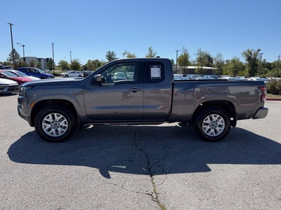 2024 Nissan Frontier SV - 4WD / CLEAN CARFAX / ONE OWNER