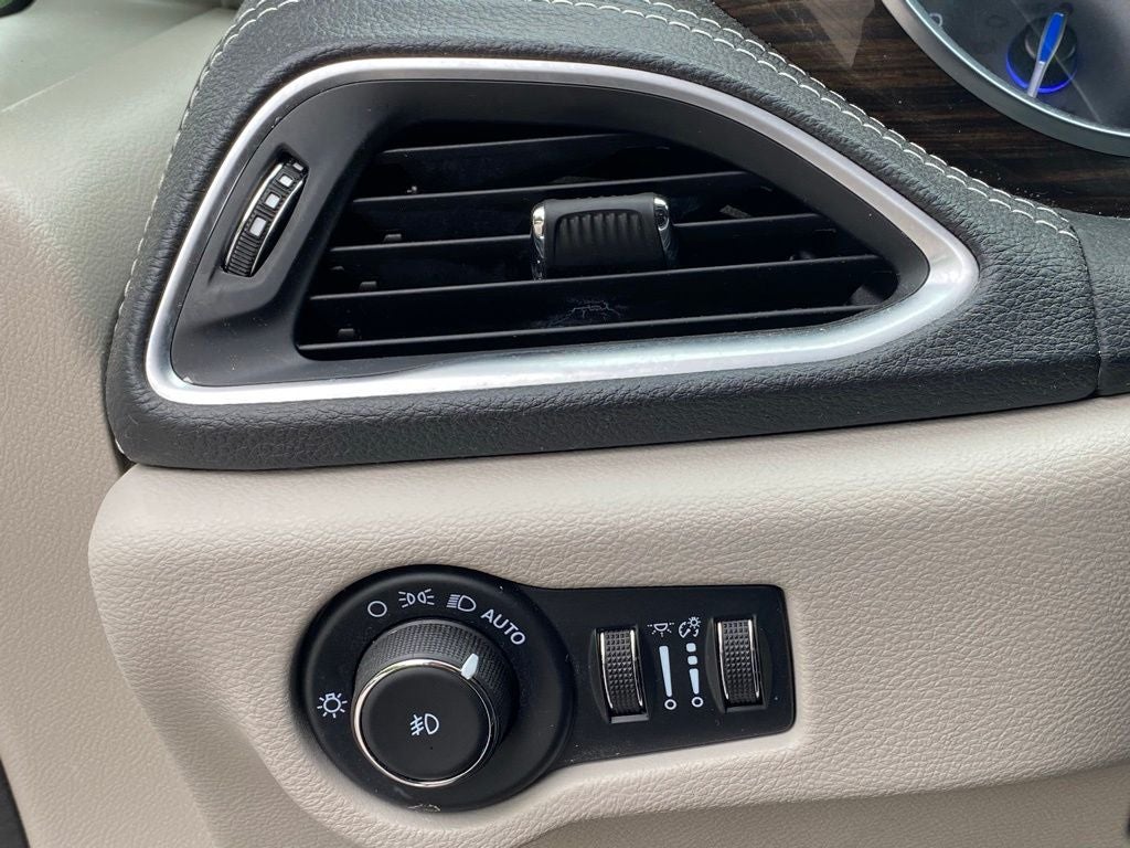 2022 Chrysler Pacifica Limited