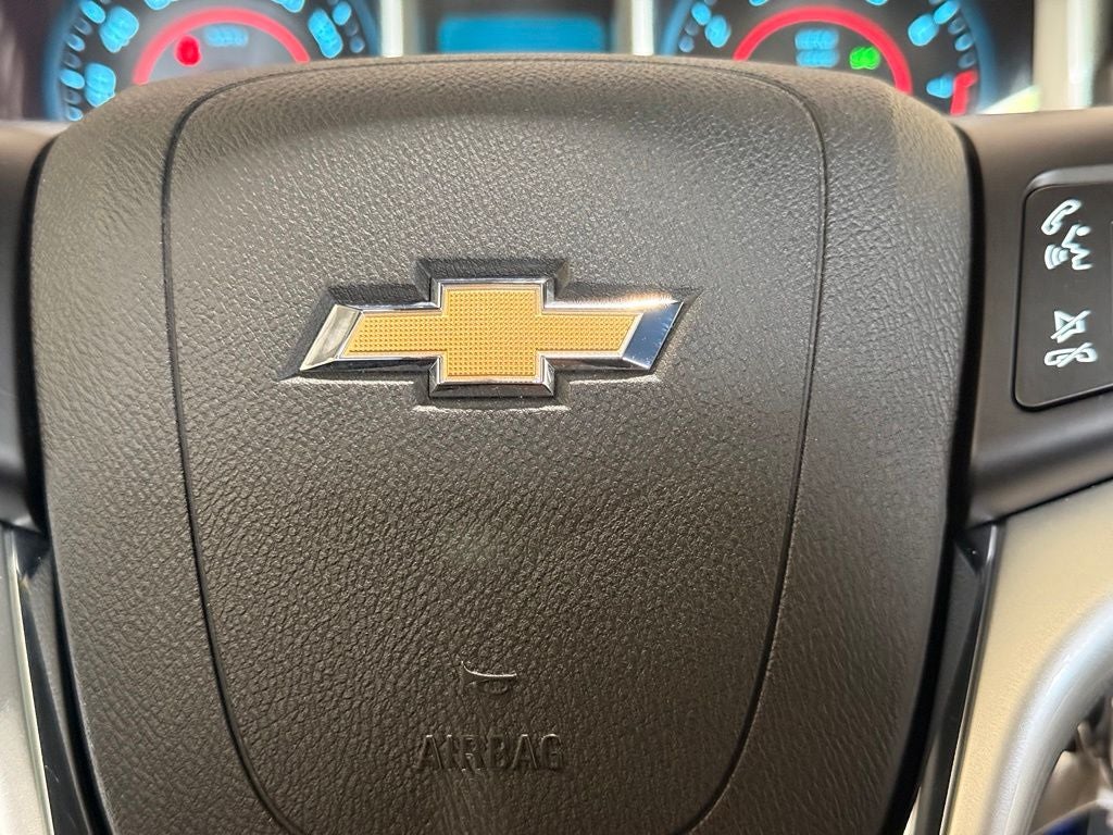 2015 Chevrolet Camaro 1LT LOW MILES