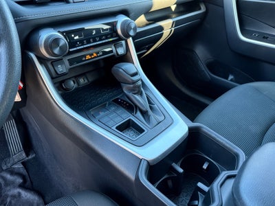 2024 Toyota RAV4 LE CLEAN CARFAX
