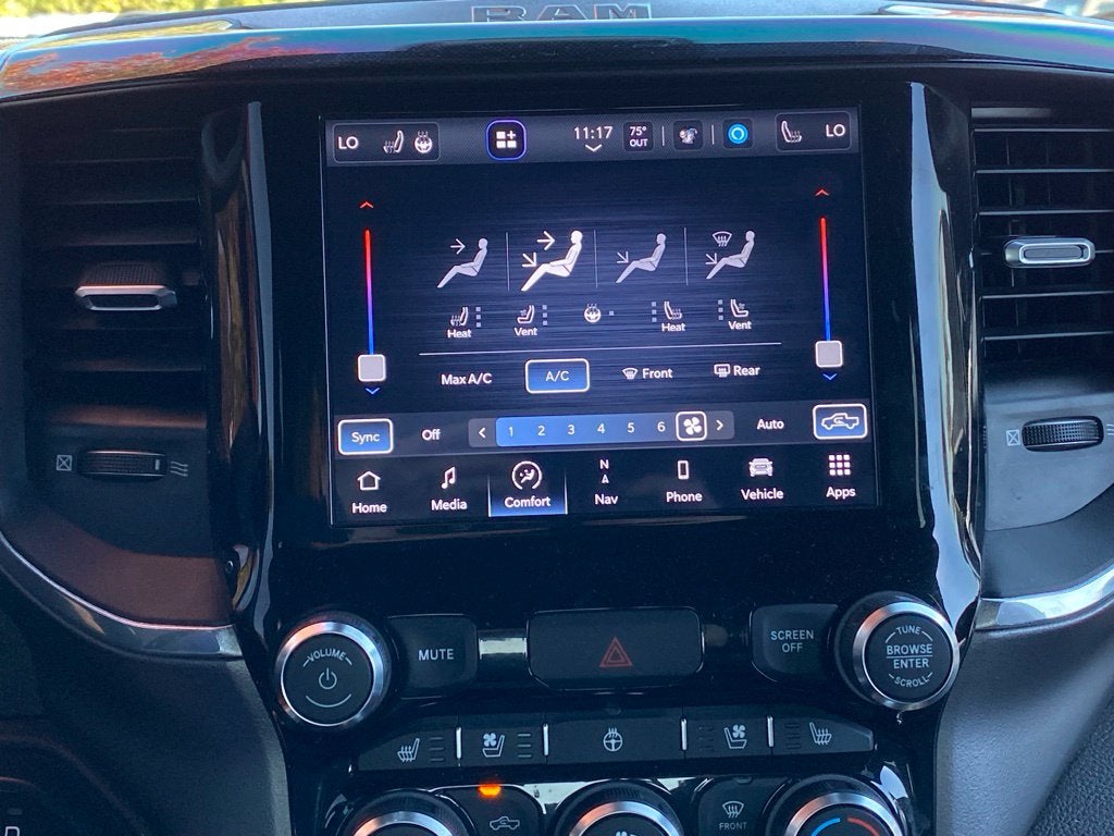 2022 RAM 2500 Laramie Night - 4WD / LEVEL B