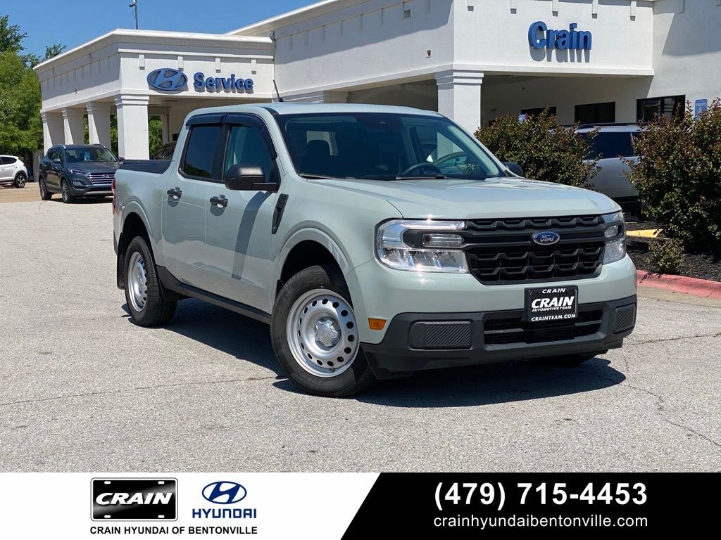 2022 Ford Maverick XL CLEAN