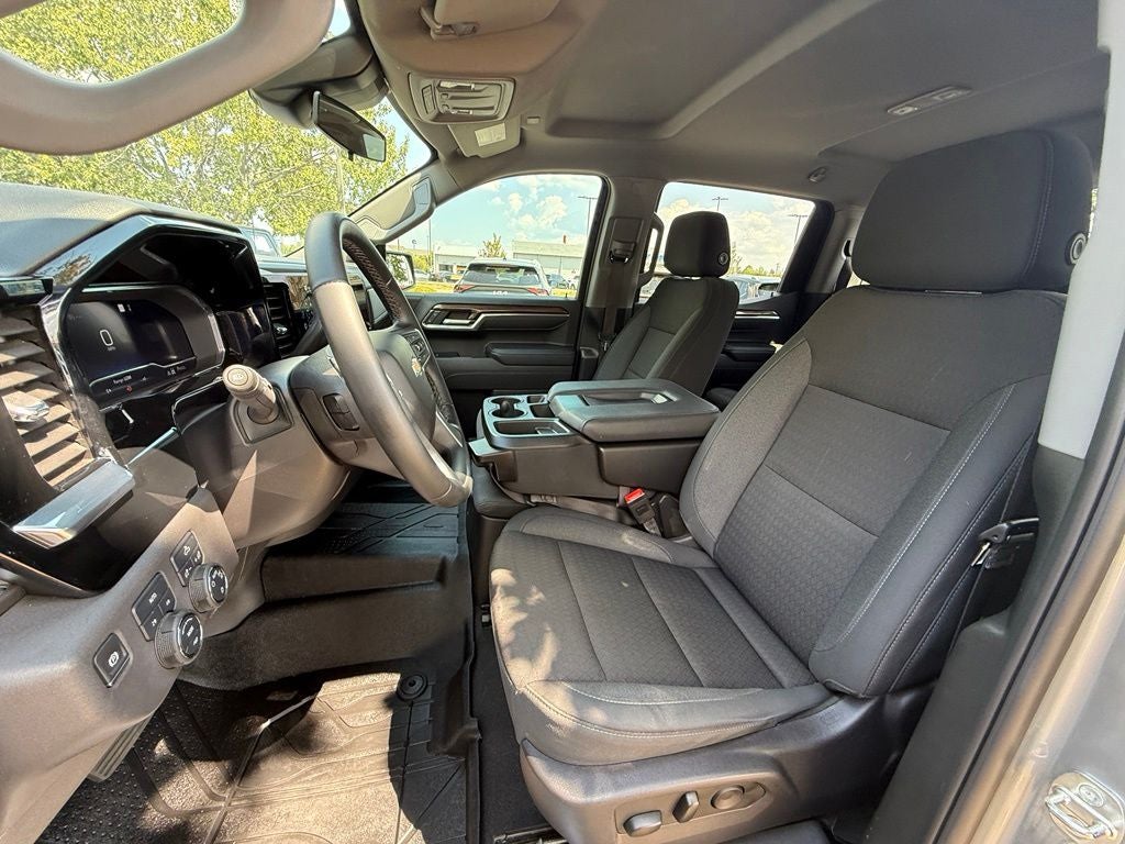 2024 Chevrolet Silverado 1500 LT CLEAN CARFAX