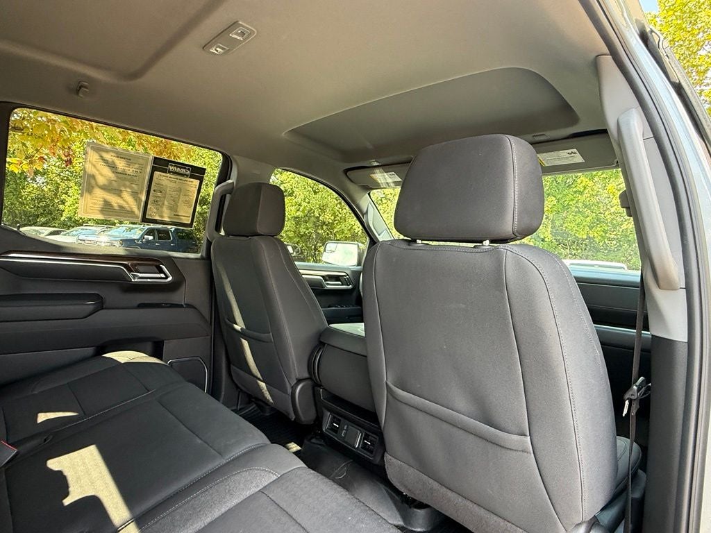 2024 Chevrolet Silverado 1500 LT CLEAN CARFAX