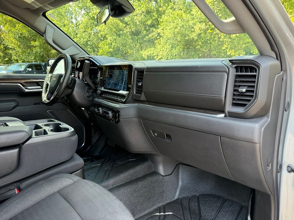 2024 Chevrolet Silverado 1500 LT CLEAN CARFAX