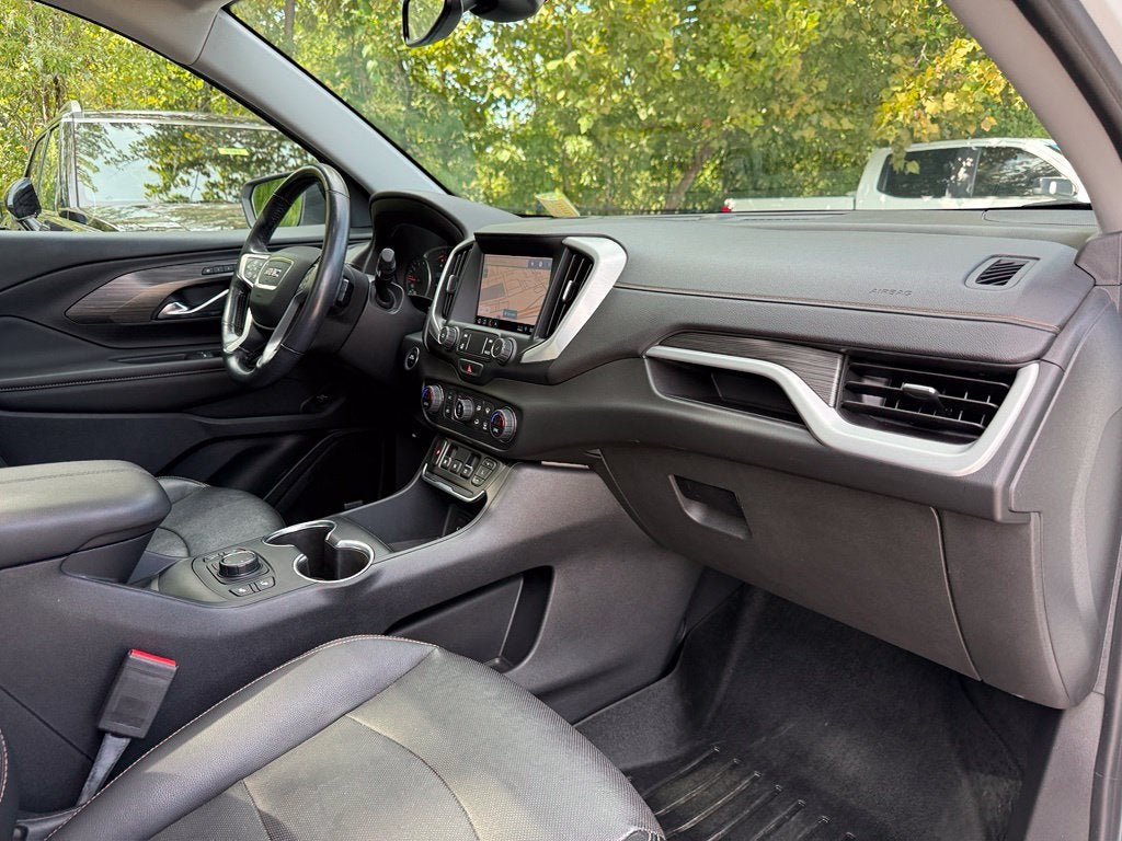 2020 GMC Terrain SLT - AWD / PANORAMIC SUNROOF / CLEAN CARFAX