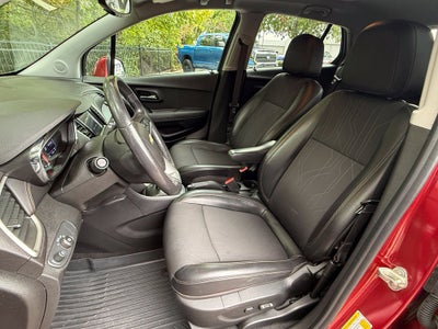 2020 Chevrolet Trax LT - CARFAX ONE OWNER