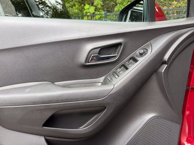 2020 Chevrolet Trax LT - CARFAX ONE OWNER