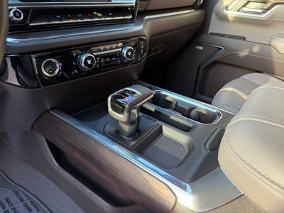 2023 GMC Sierra 1500 SLT BOSE / V8 / 1-OWNER CARFAX