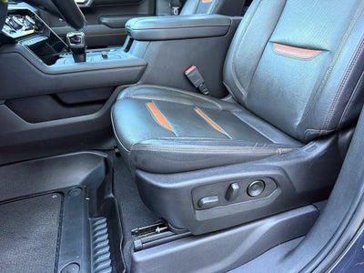 2022 GMC Sierra 1500 AT4 Premium - 4WD / SUNROOF / CLEAN CARFAX