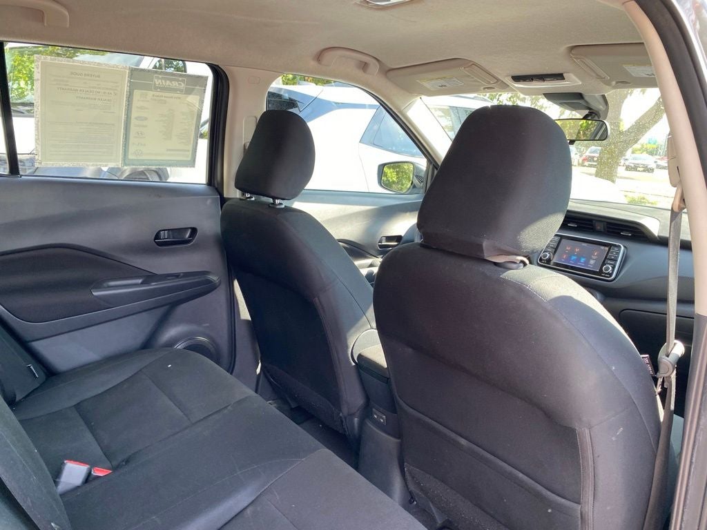 2024 Nissan Kicks S