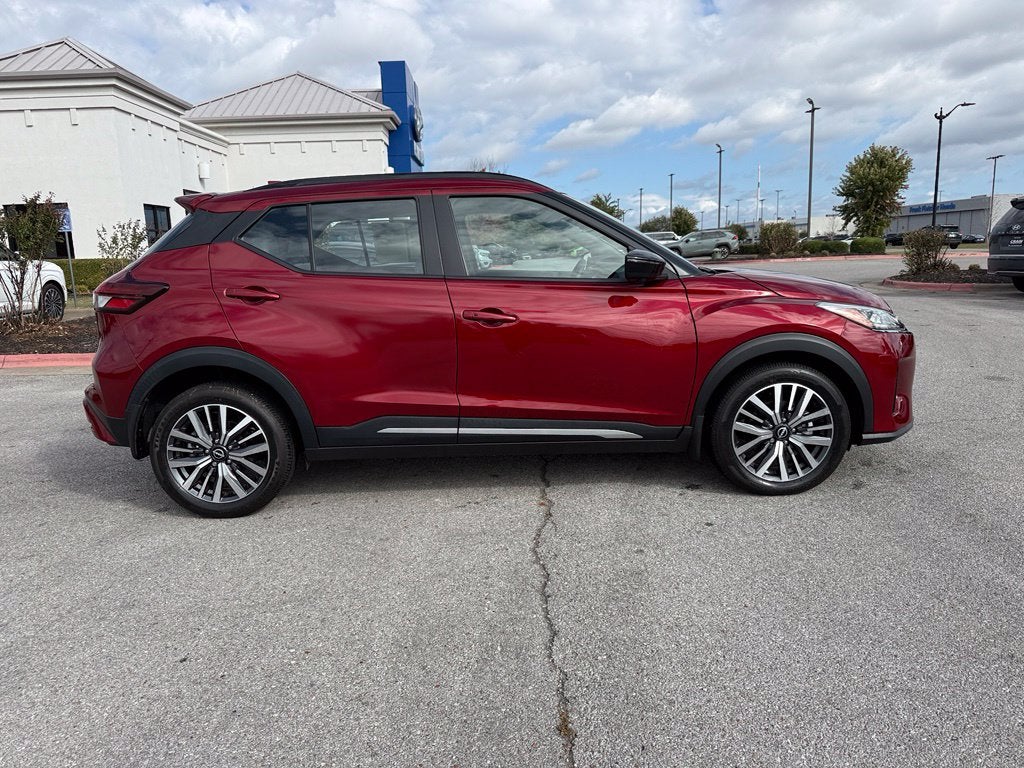 2024 Nissan Kicks SR - CLEAN CARFAX