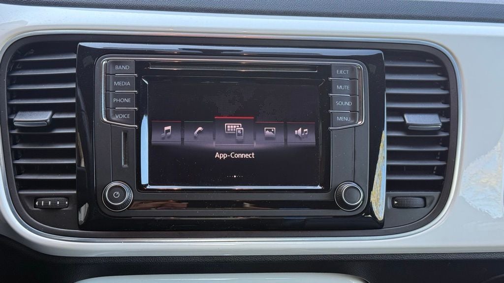 2017 Volkswagen Beetle 1.8T SE