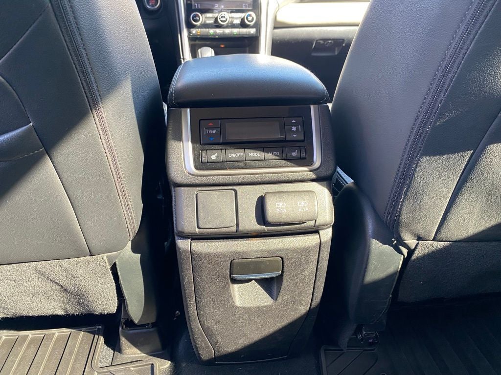 2021 Subaru Ascent Limited 1 OWNER / CLEAN CARFAX