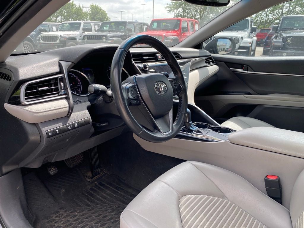 2019 Toyota Camry SE