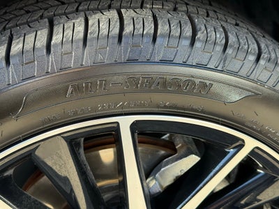 2023 Toyota Camry SE APPLE CAR PLAY