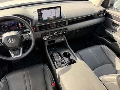 2023 Honda Pilot Elite