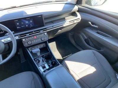 2025 Hyundai Tucson SE