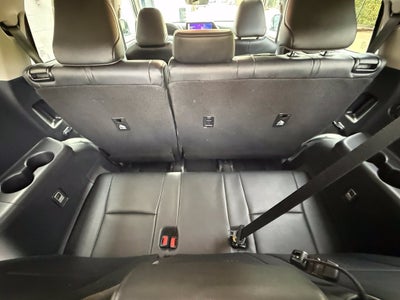 2025 Toyota Highlander XLE - AWD / SUNROOF / CLEAN CARFAX