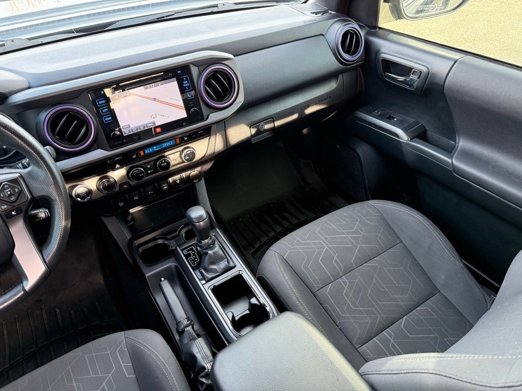 2016 Toyota Tacoma TRD Sport V6 / NAVIGATION