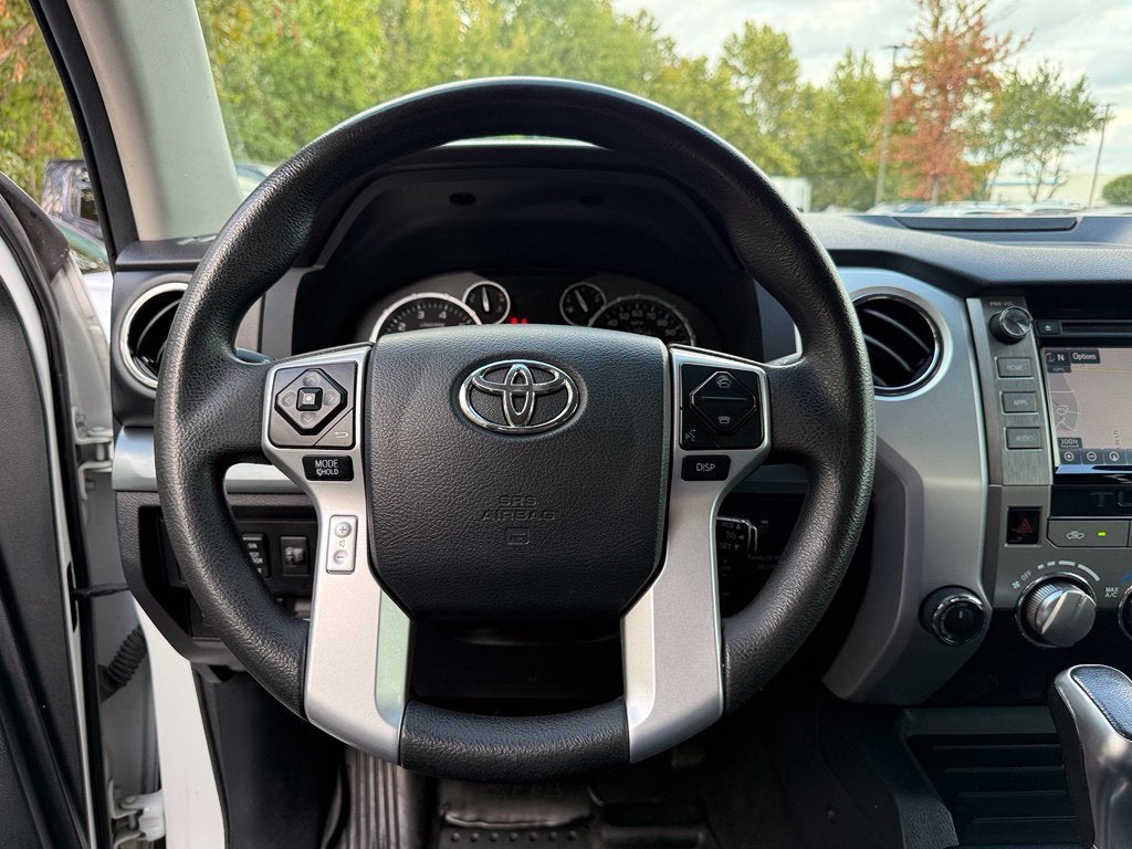 2017 Toyota Tundra TRD Pro - 4WD / 8" LIFT! / CLEAN CARFAX