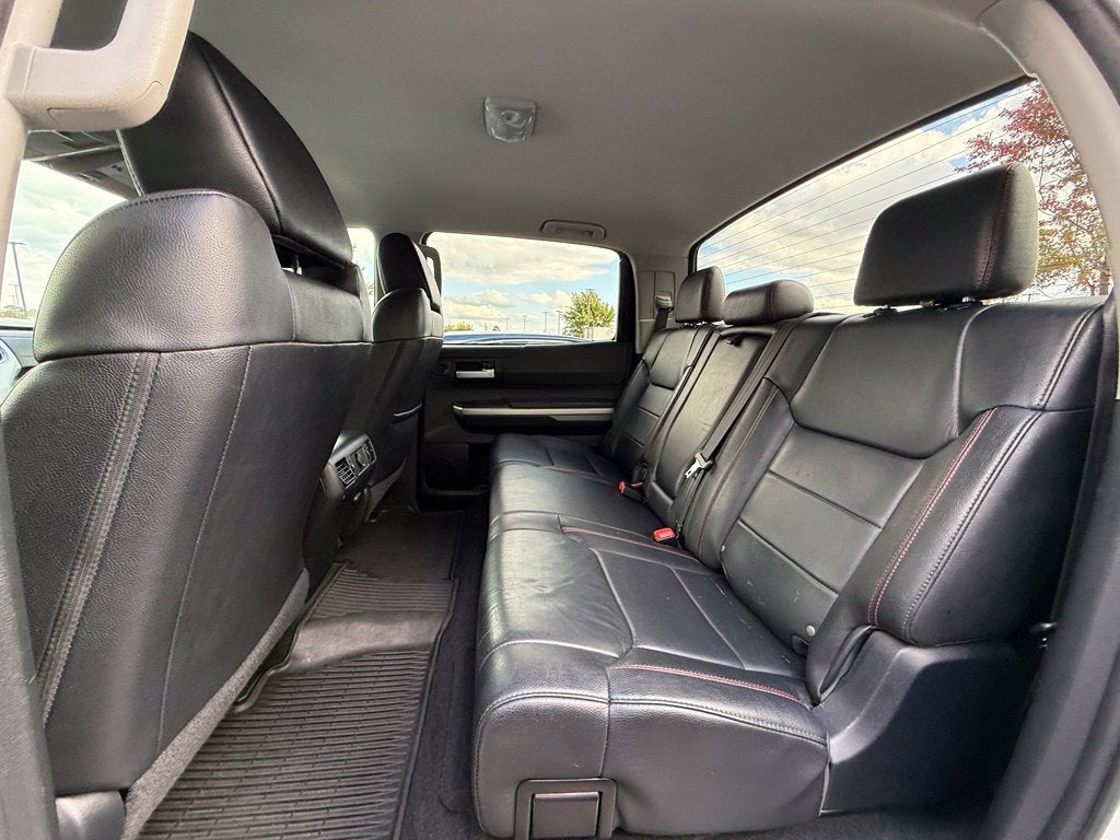 2017 Toyota Tundra TRD Pro - 4WD / 8" LIFT! / CLEAN CARFAX