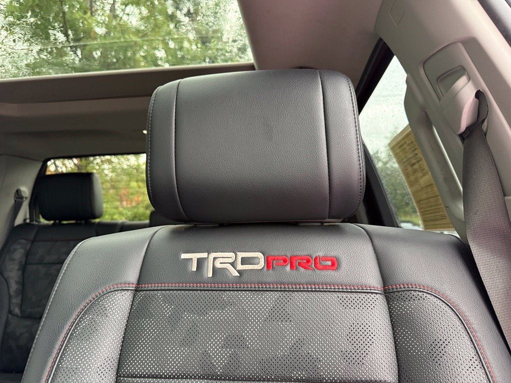 2023 Toyota Tundra Hybrid TRD Pro - 4WD / PANORAMIC SUNROOF / CLEAN CARFAX
