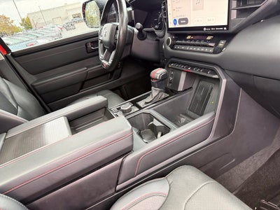 2023 Toyota Tundra Hybrid TRD Pro - 4WD / PANORAMIC SUNROOF / CLEAN CARFAX