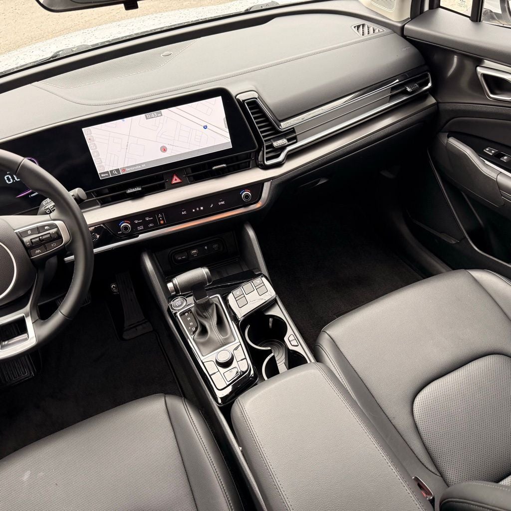 2025 Kia Sportage EX LOW MILEAGE