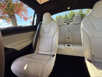 2022 Tesla Model X Base - AWD / 3RD ROW / CLEAN CARFAX