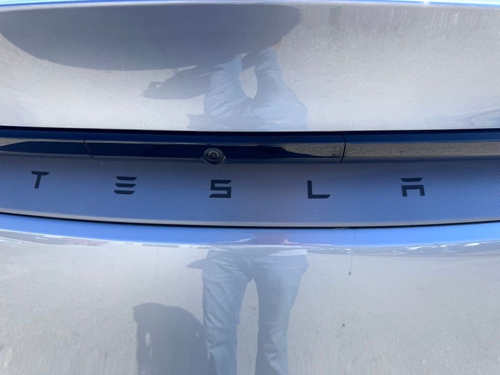 2026 Tesla Model Y Premium