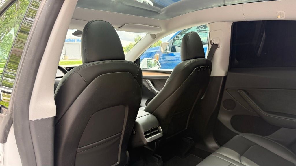 2024 Tesla Model Y Long Range CLEAN CARFAX