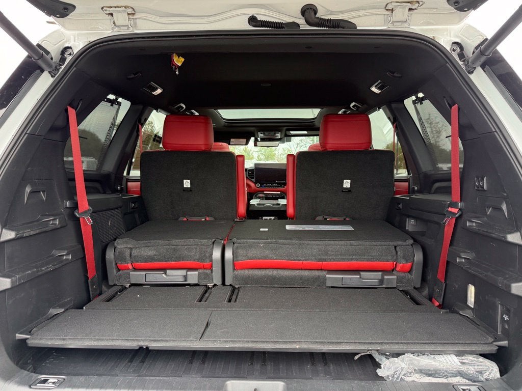 2024 Toyota Sequoia TRD Pro - 4WD / PANORAMIC SUNROOF / CLEAN CARFAX