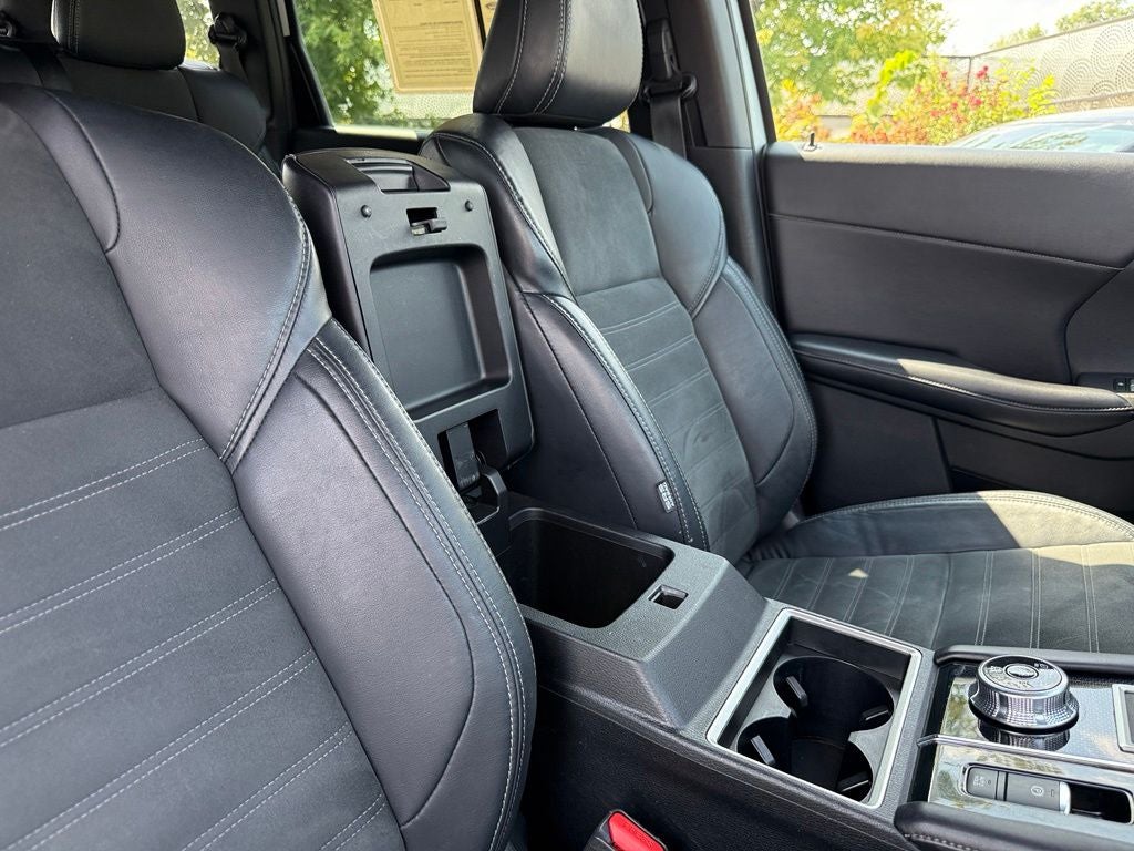 2022 Mitsubishi Outlander Black Edition